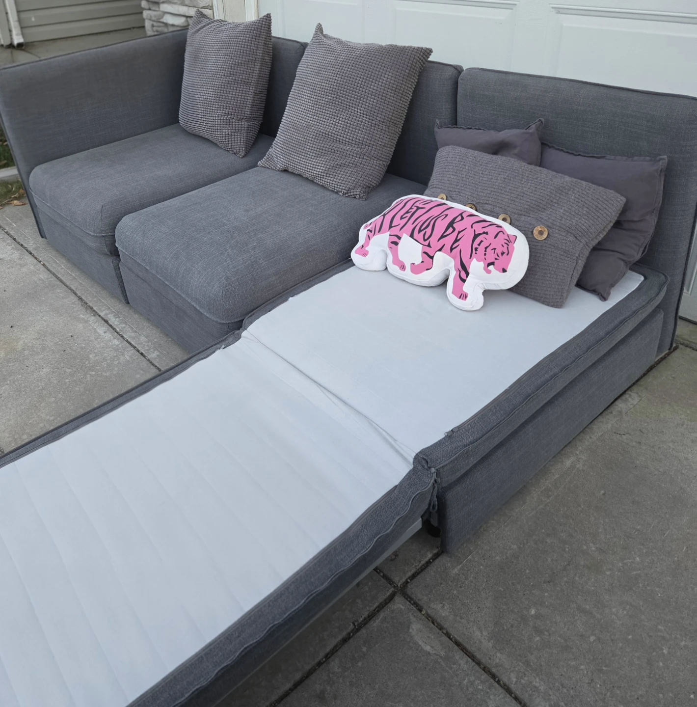 IKEA VALLENTUNA 3-Seat Modular Sleeper Sofa in grey. Like New! - photo 4