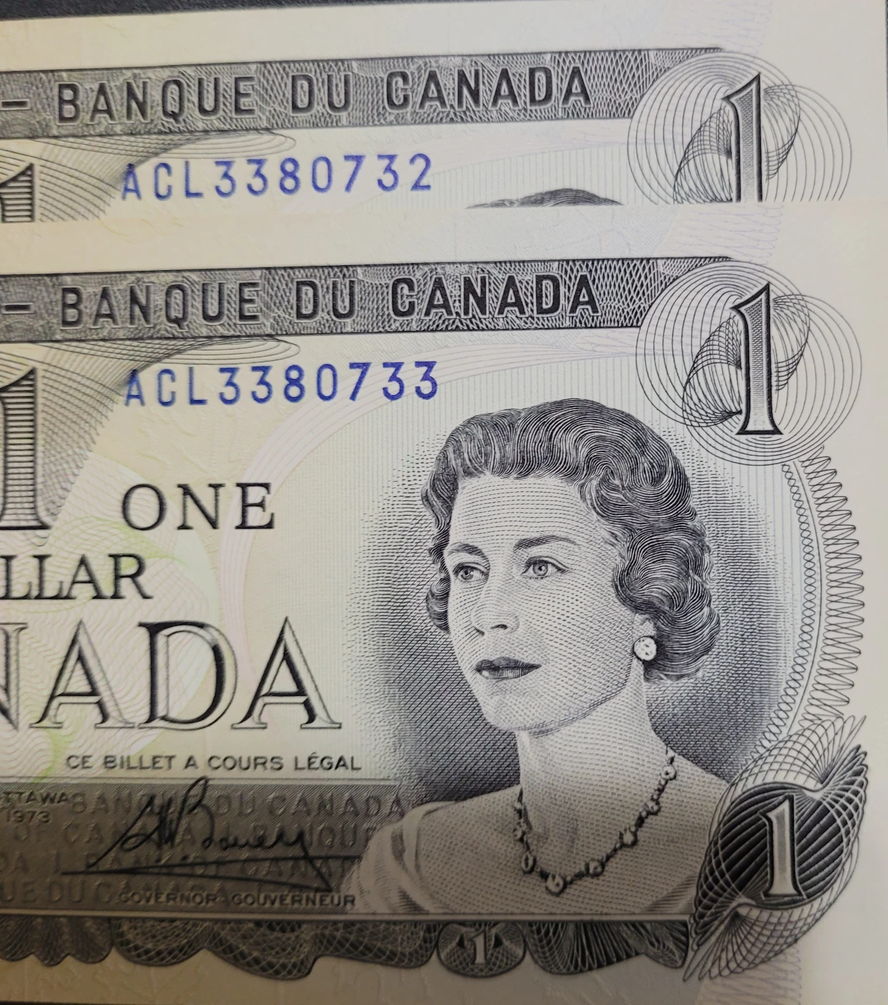Uncirculated Canadian Dollars Banknotes - photo 2