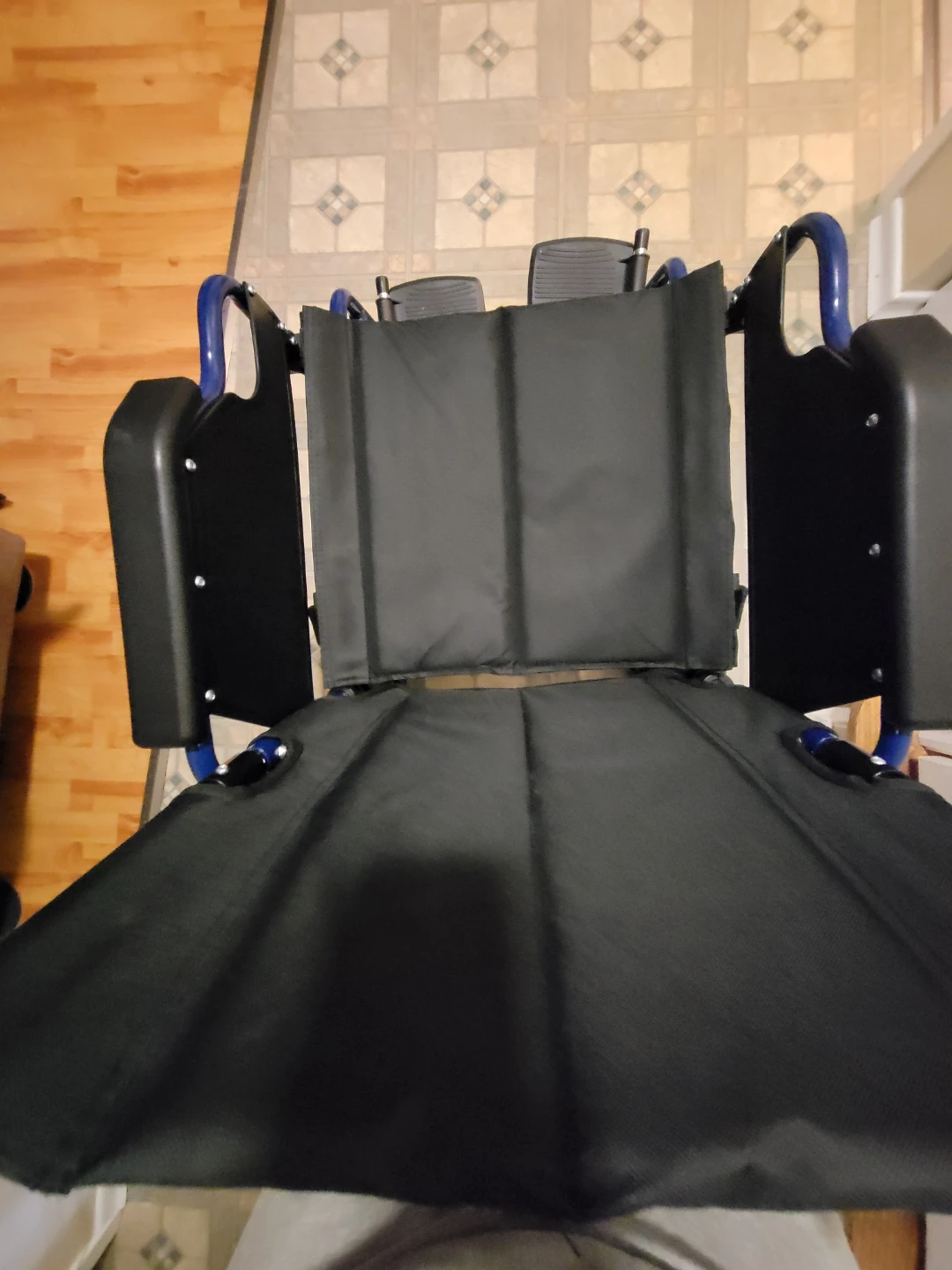 Blue folding transport wheelchair - photo 4