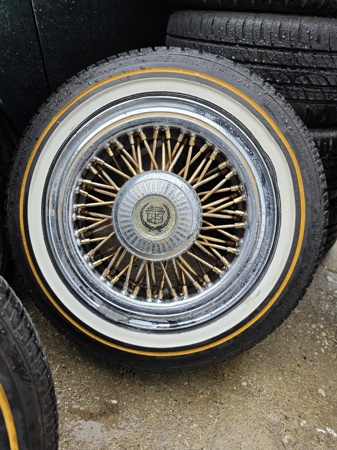 15 inch cadillac 60 spoke wheels 5x114.3 5x115 Vogue tires - photo 4