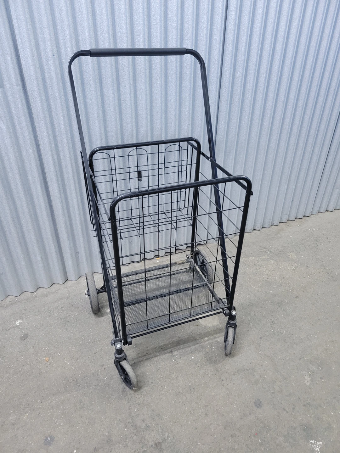 Collapsible Metal Utility Shopping Cart with extra basket
