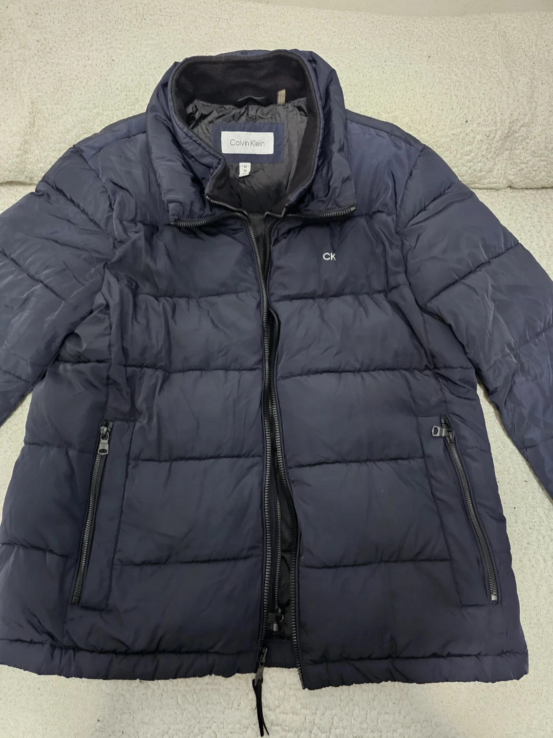 Calvin Klein Navy Puffer Jacket - photo 4