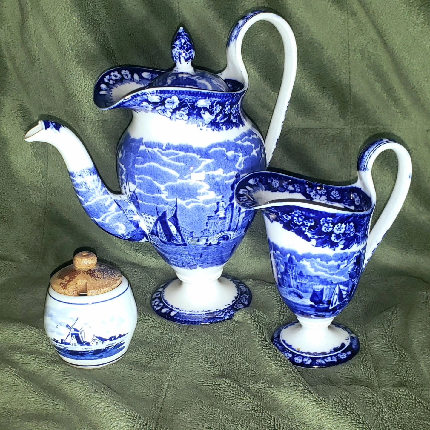 Vintage Fine Blue China 18 Piece Tea Set - photo 2