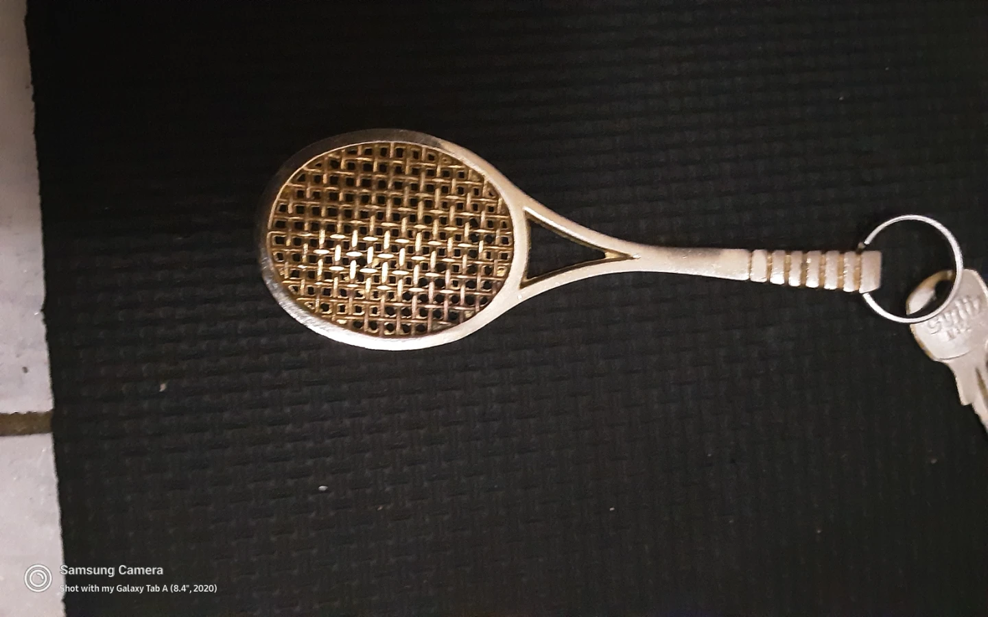 Tennis Racket Keychain , BRASS.... - photo 2