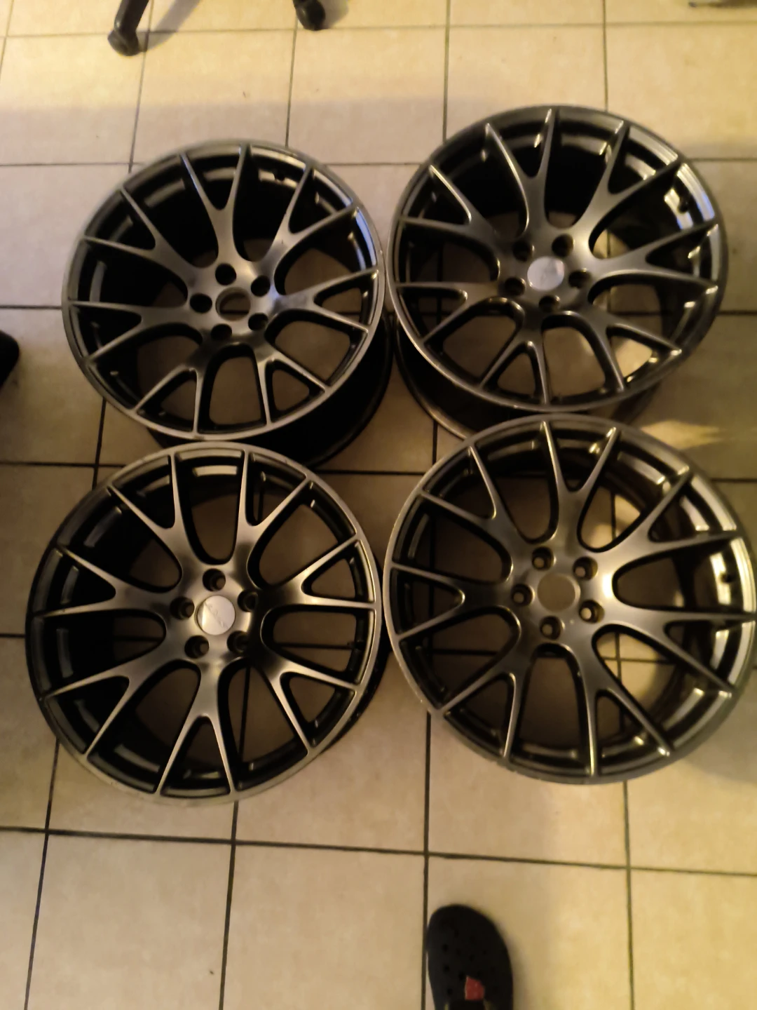 Set of 4 2016 srt wheels - photo 3