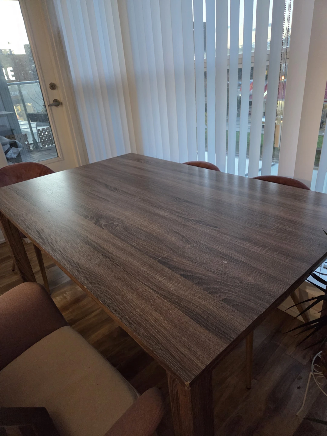 Dinning table - photo 2