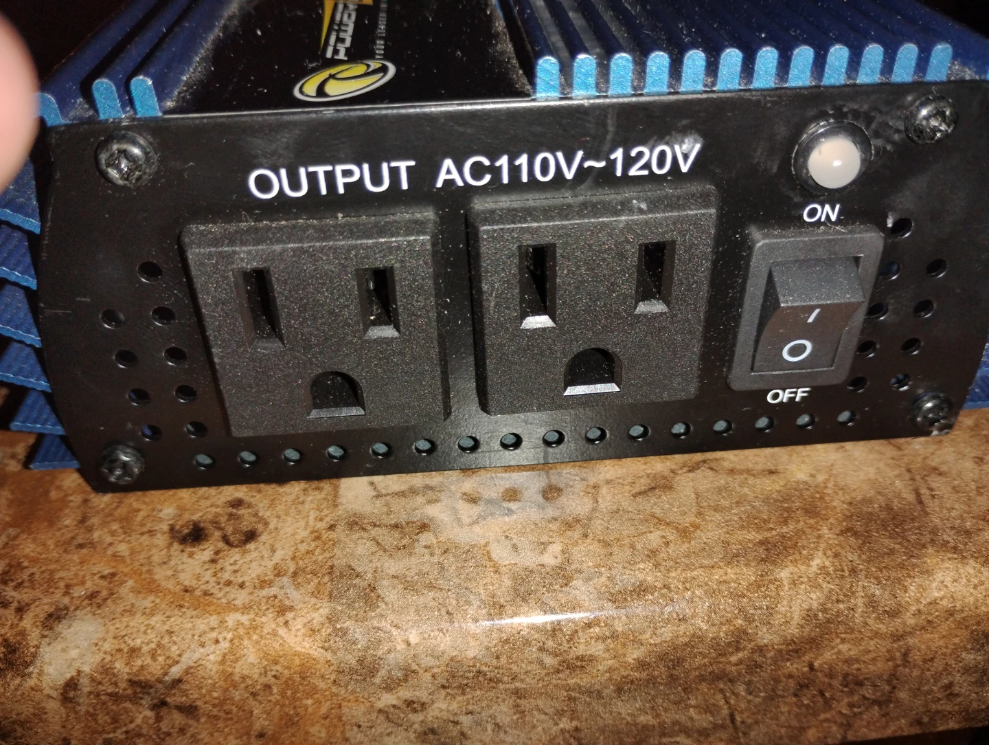 Power Bright 400W Power Inverter PW400-12 - photo 2