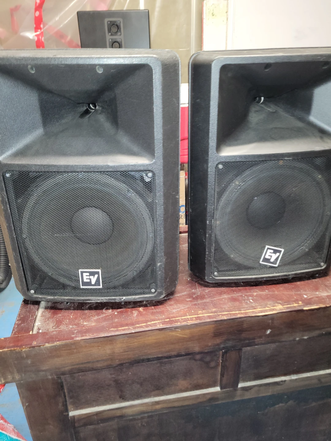 Electro-Voice Sx300 Loudspeakers