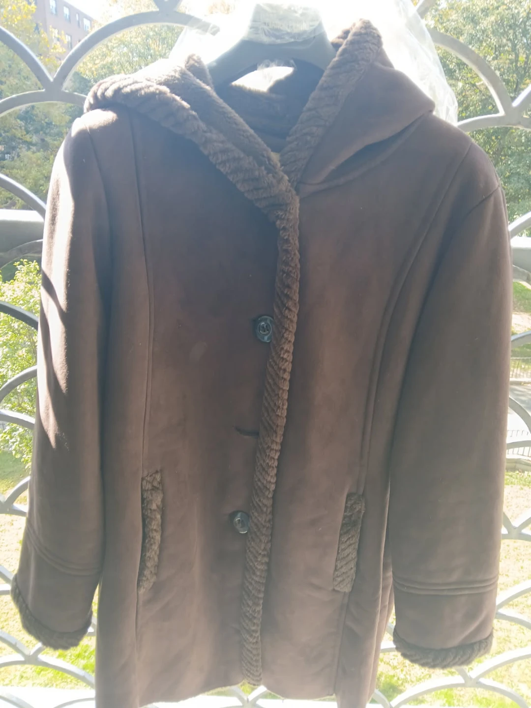 Chocolate brown Faux suede coat with faux fur trim - photo 2