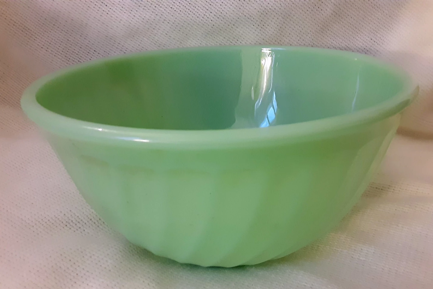 Fire-King Jadeite Swirl Mixing Bowl