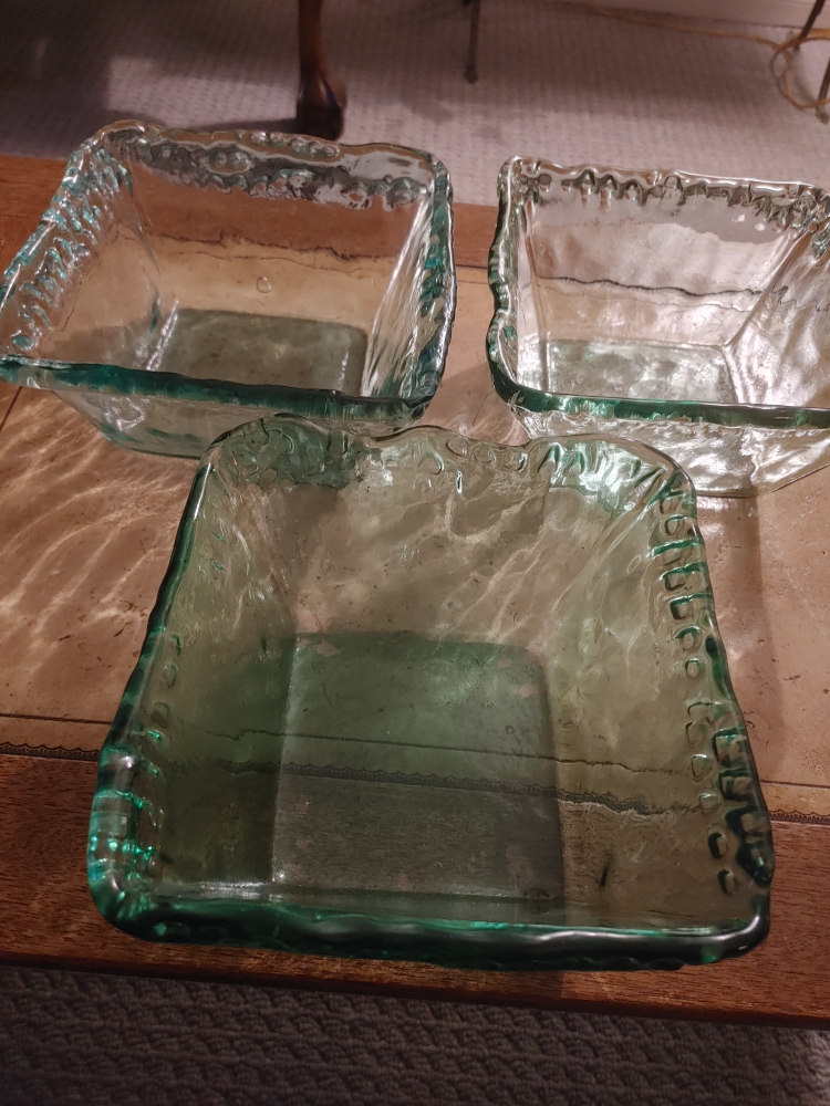 artisan glass molded bowls - photo 4