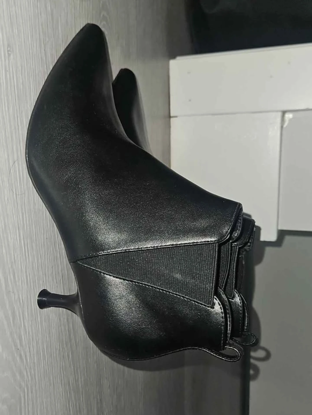 Black Kelly & Katie Ankle Boots with Kitten Heels – Size 7.5