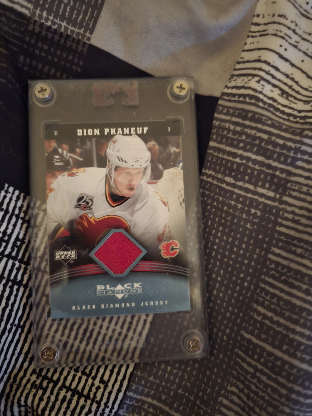 Dion Phaneuf Upper Deck Black Diamond Jersey Card