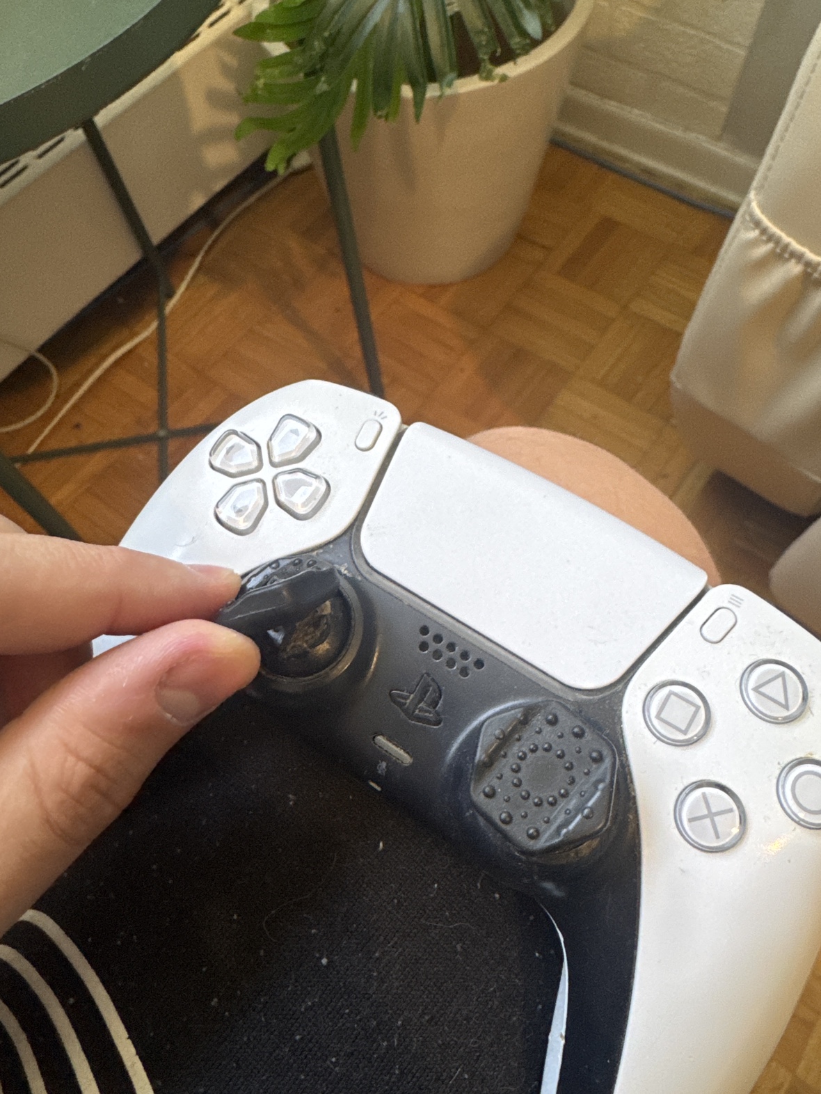 Sony PlayStation 5 DualSense Controller - photo 3