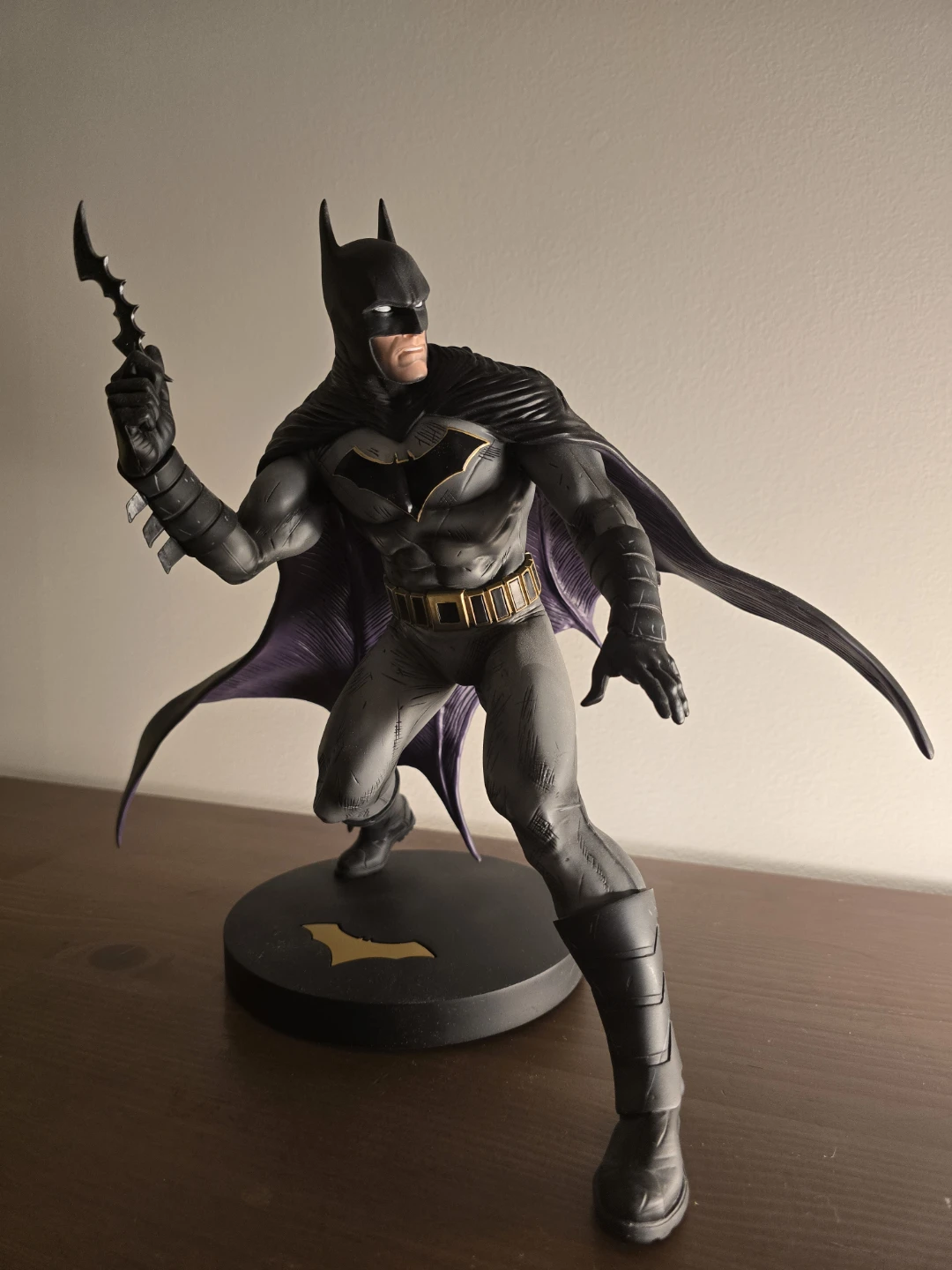 Batman DC Comics Statue - photo 2