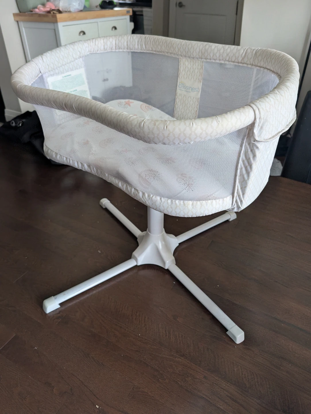 Halo BassiNest Swivel Sleeper