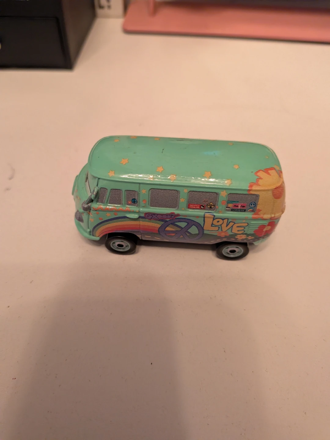 Disney Pixar Cars Fillmore Die-Cast Van - photo 2