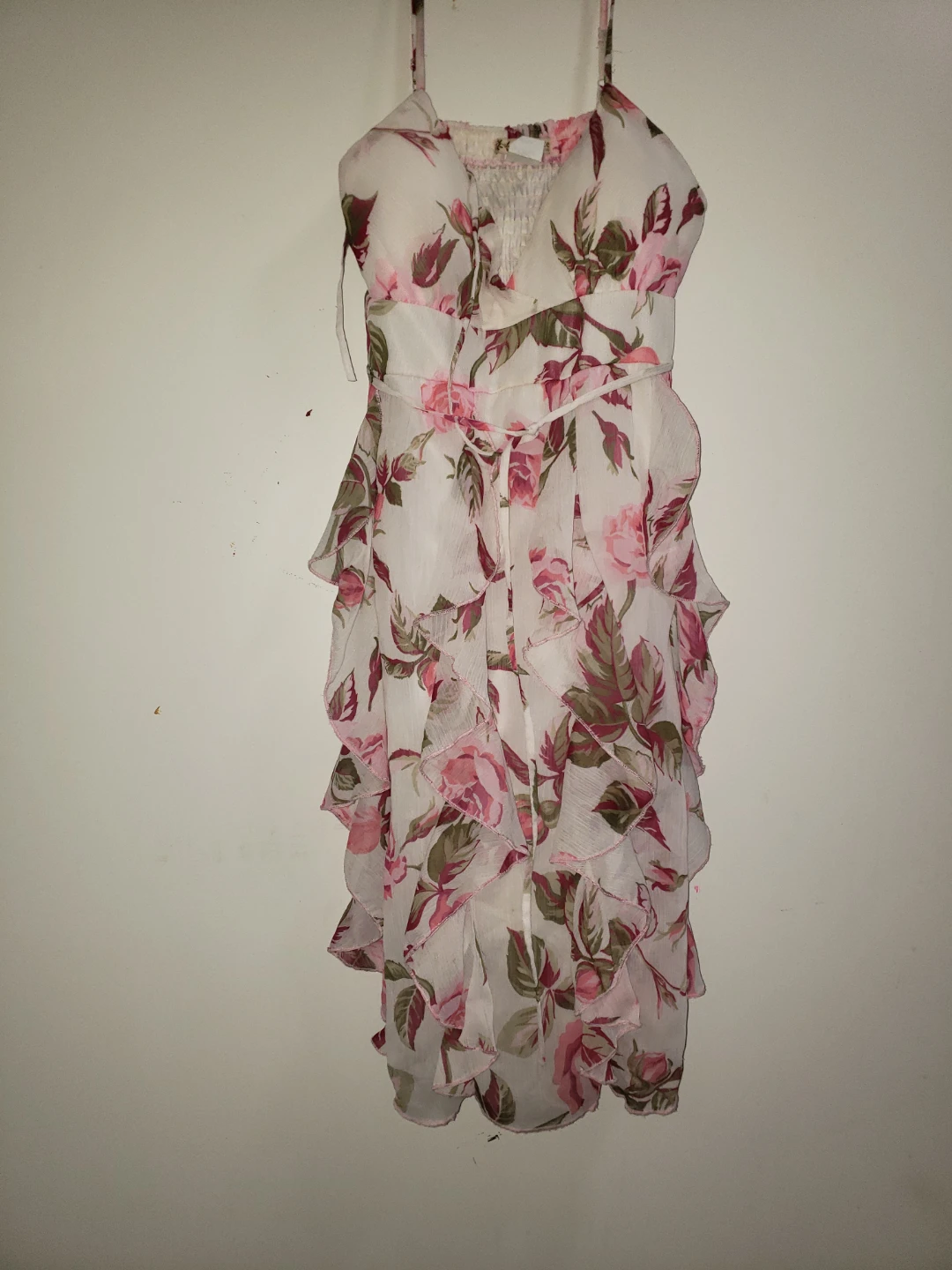 Fun , flirty pink Floral Ruffle Halter Dress - photo 3