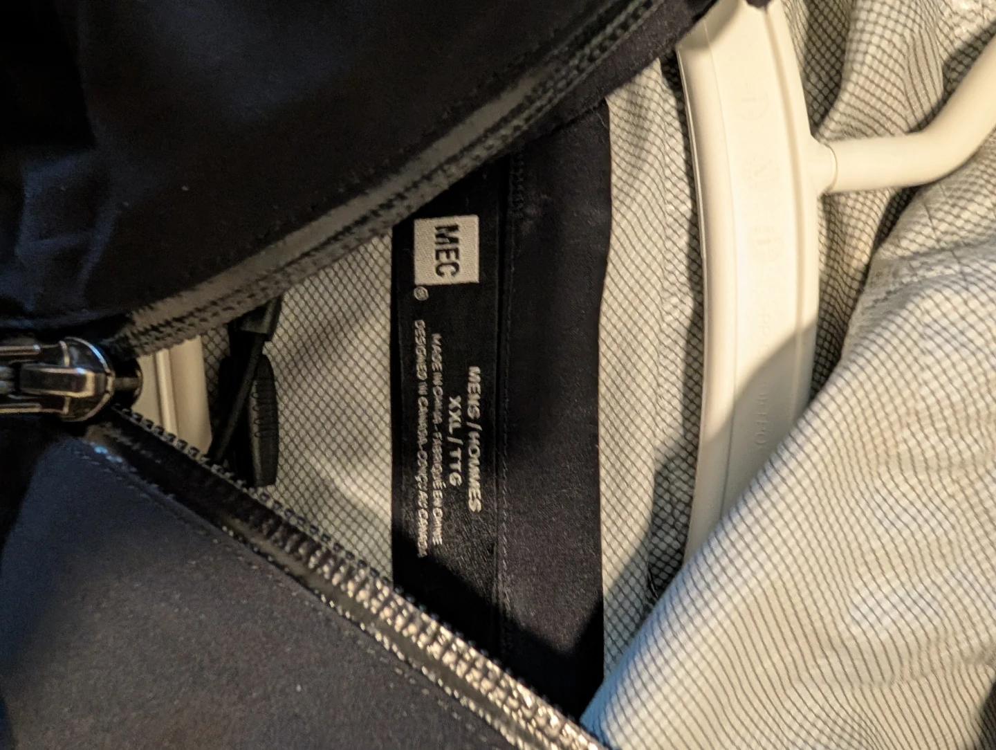 MEC Rain Jacket XXL - photo 2