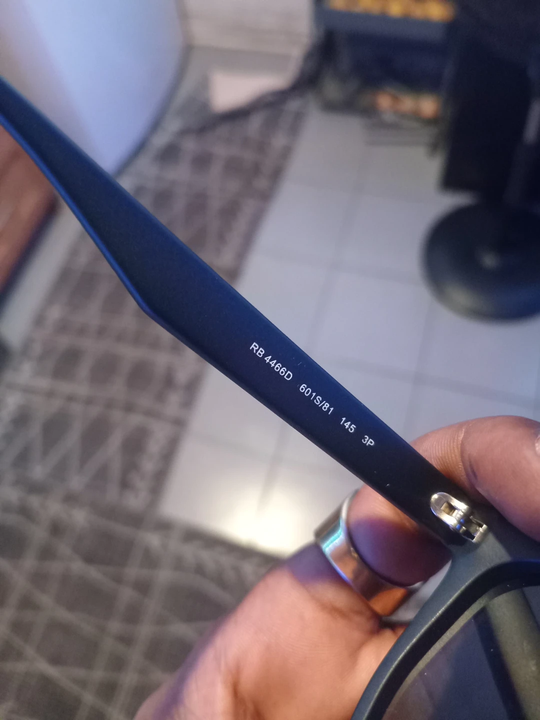 Polarized raybans sunglasses - photo 3