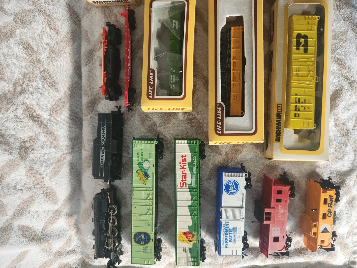 Ho scale train collection - photo 4