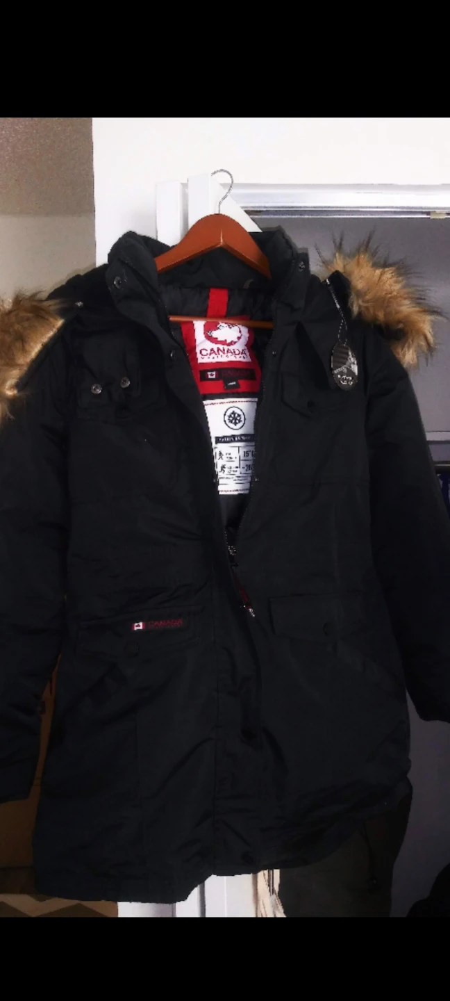 The North Face Jackets or N. F. Boots or UGG or Canada etc. - photo 5