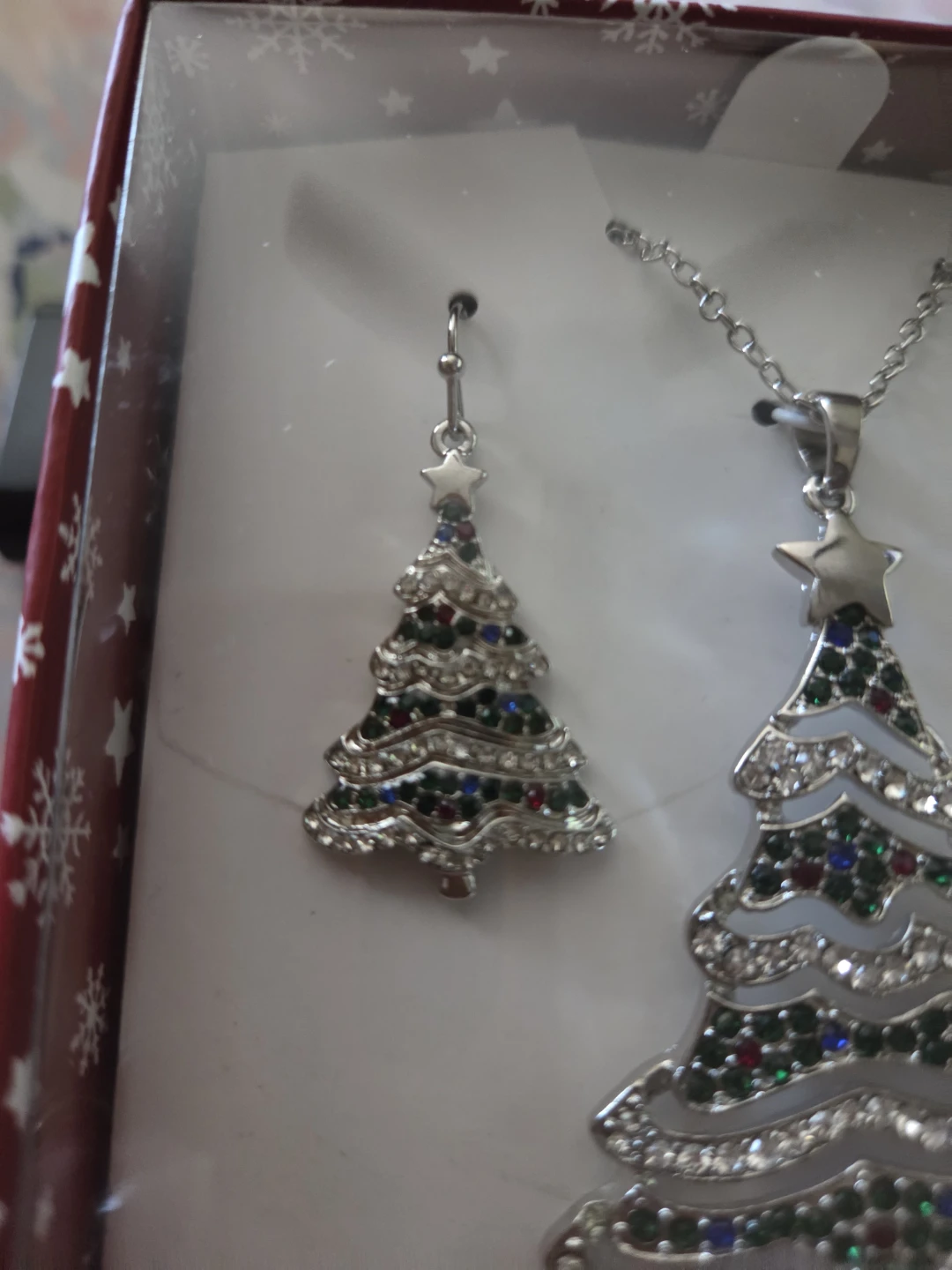 3-pc. Christmas Jewelry Set (Earring Pair + Necklace) - photo 3