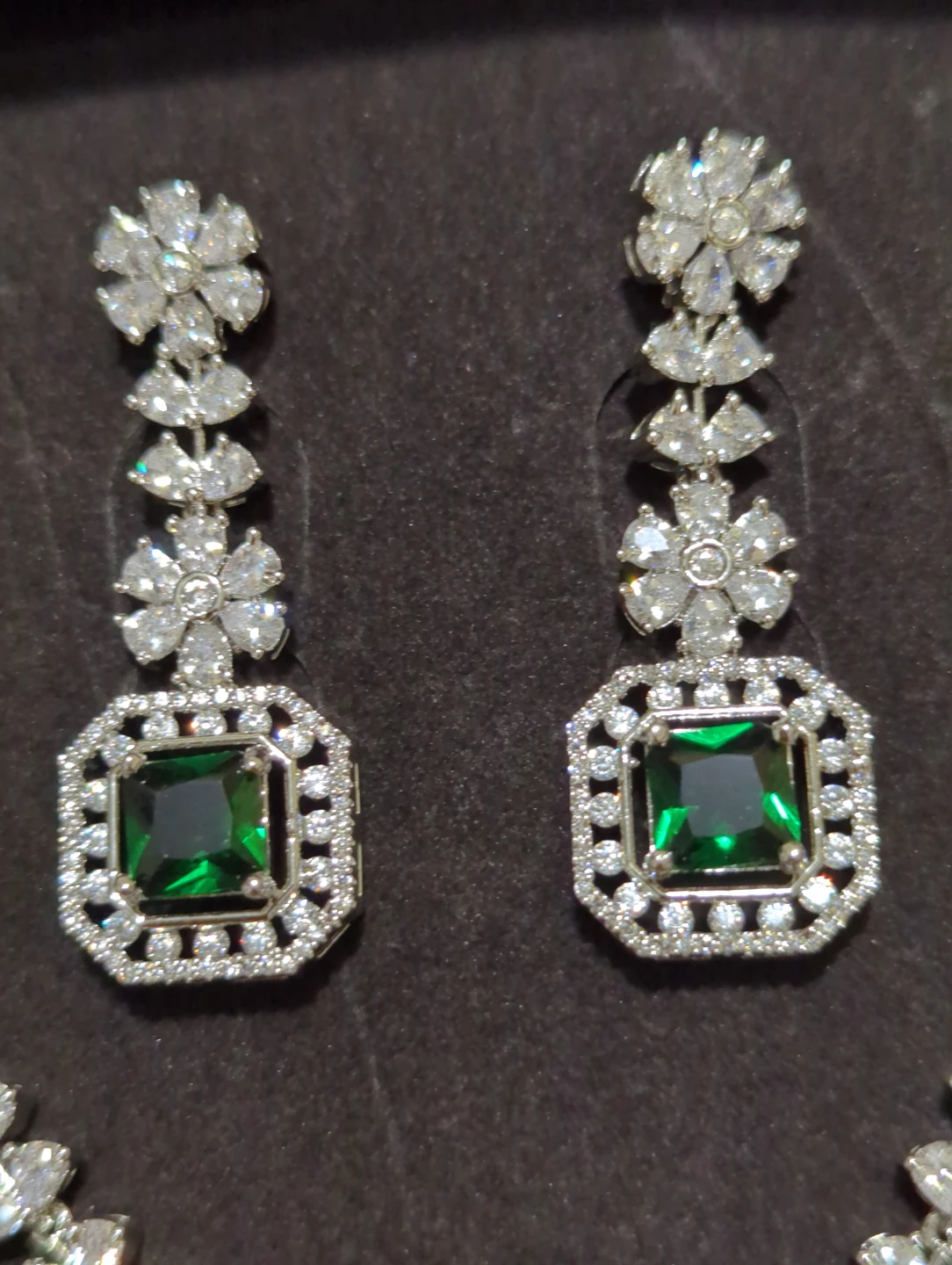 Emerald Green Crystal Set, quality guaranteed - photo 2