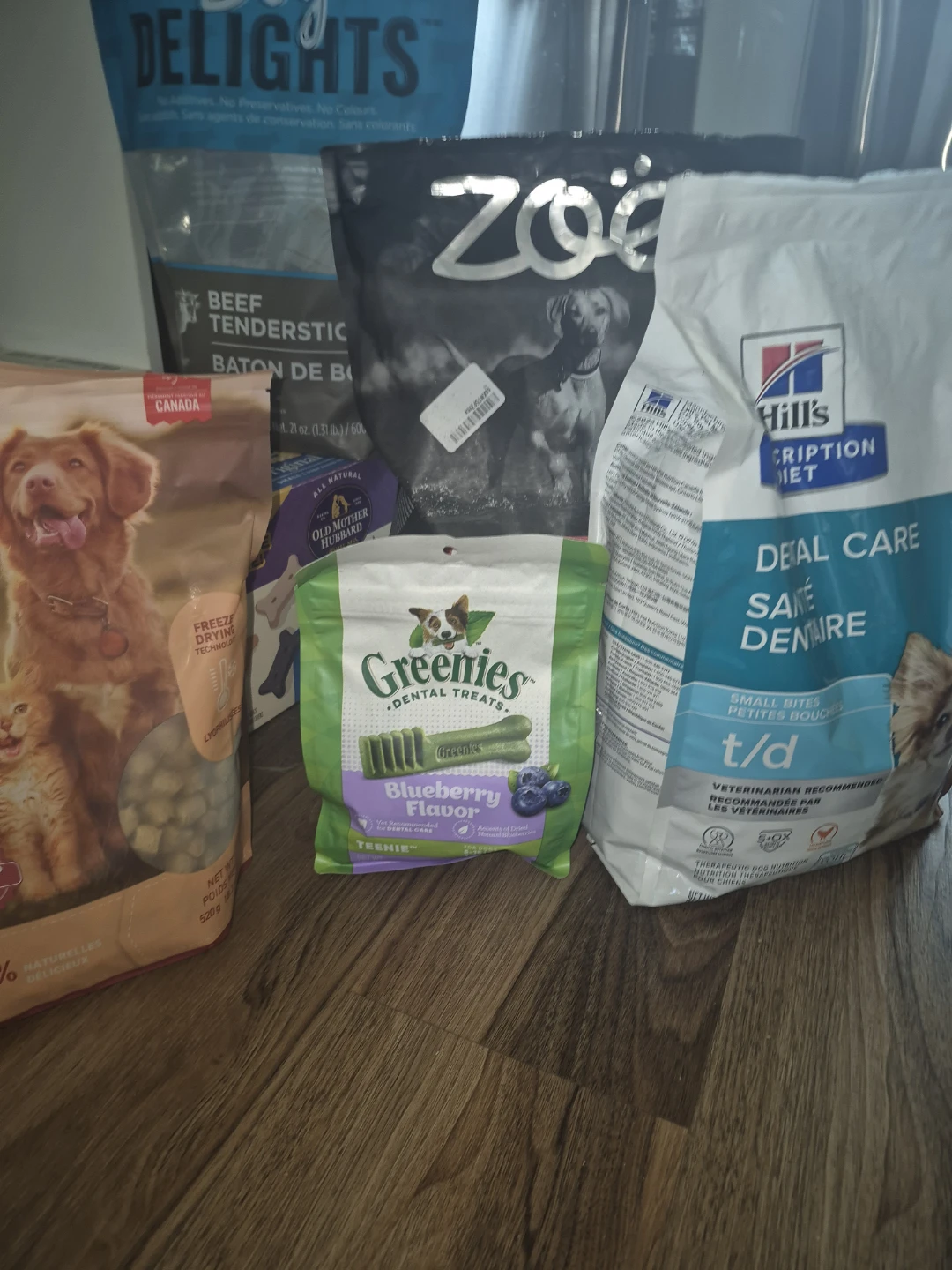 Free dog food and treats - photo 3