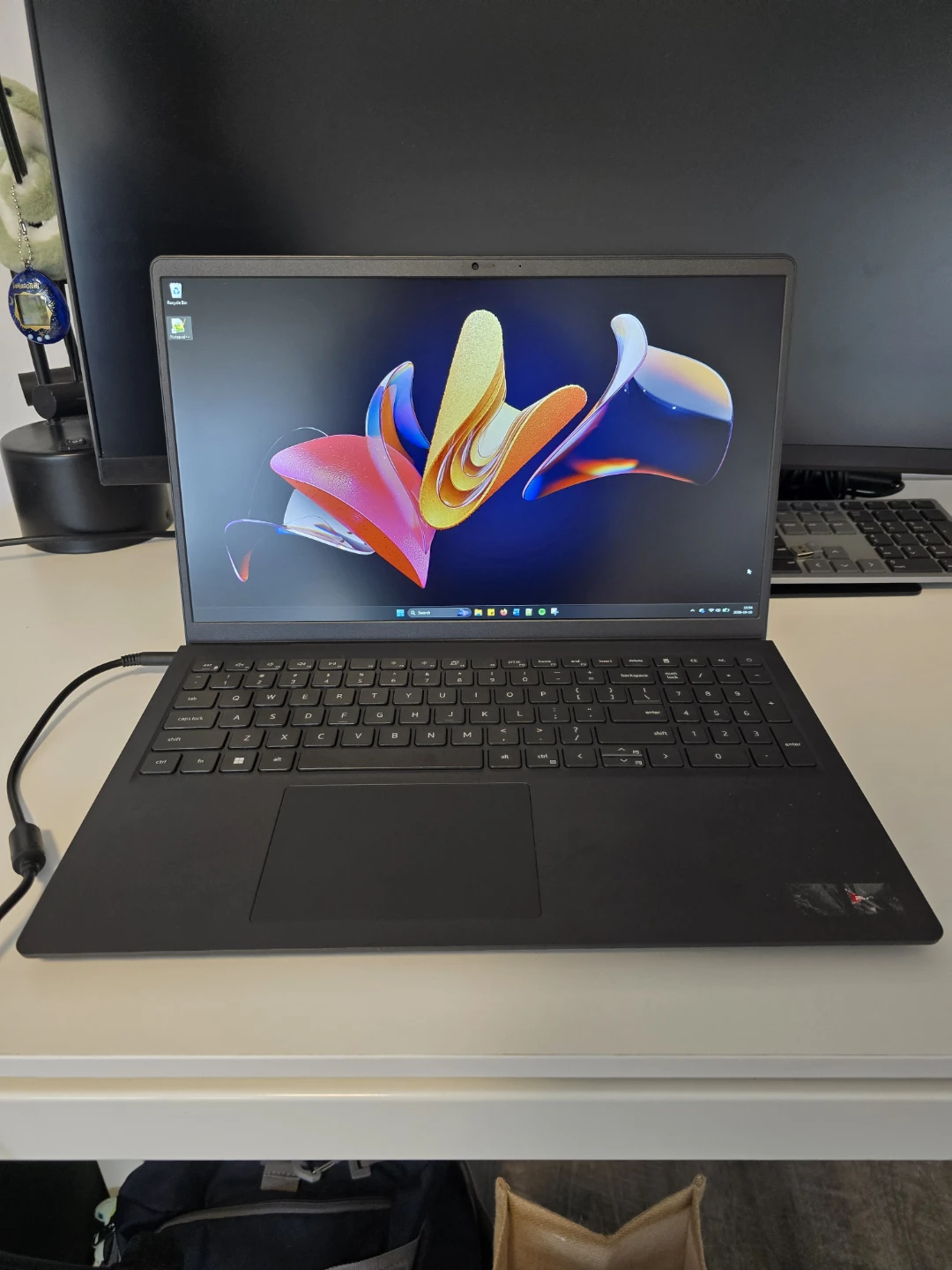 Dell DC15255 Laptop for sale (barely used) - photo 4