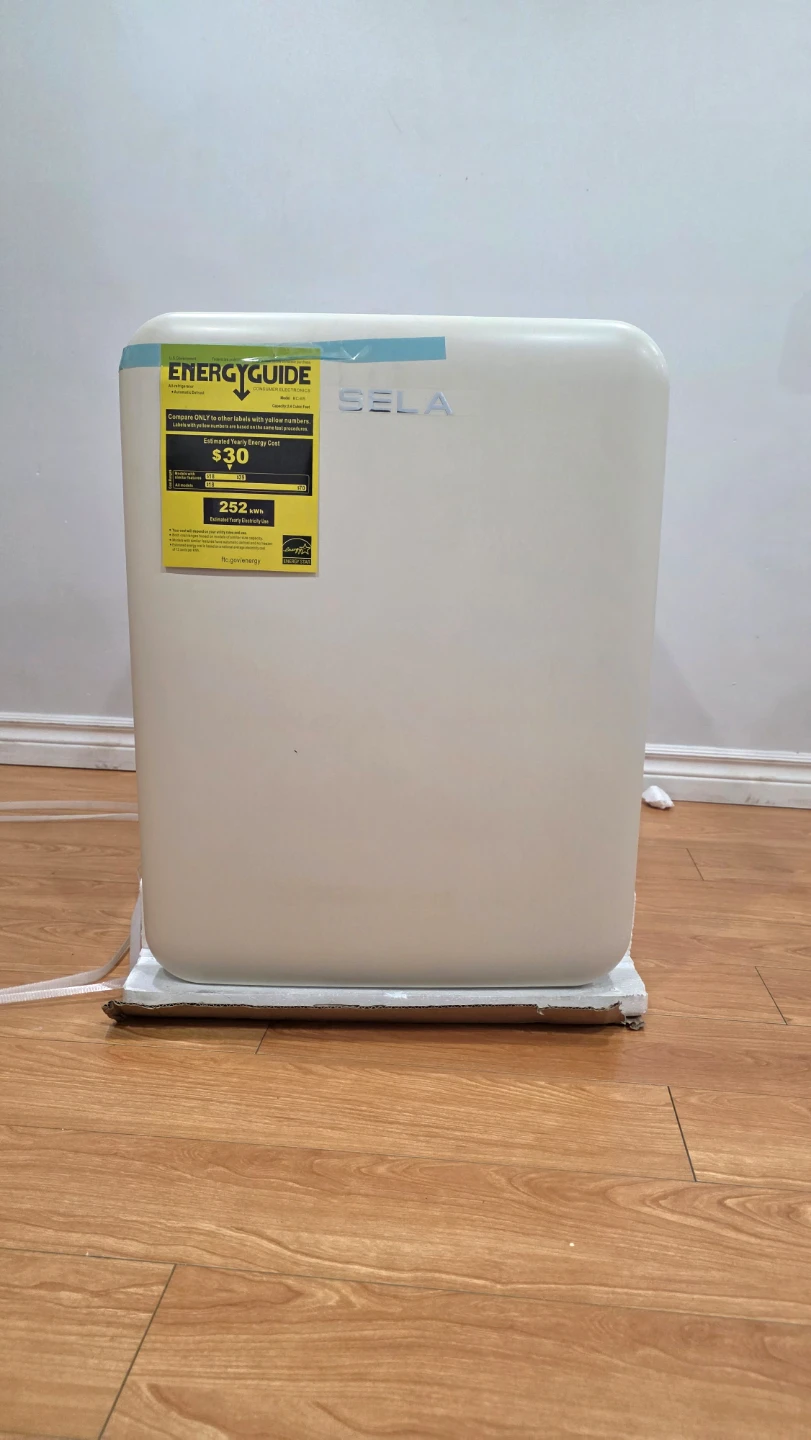 SELA BC-65 Mini Fridge 2.4 Cu. Ft. - photo 2