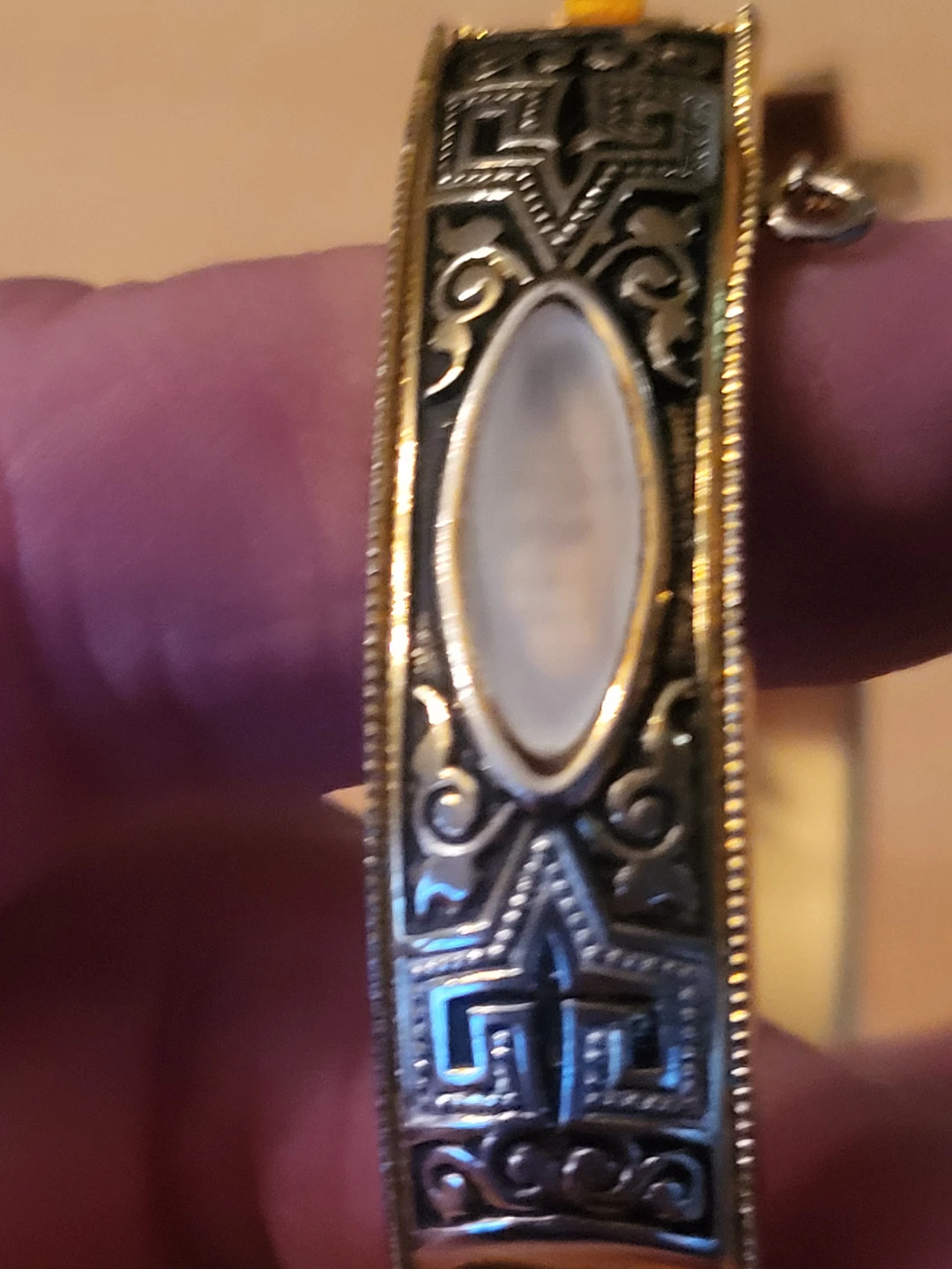 Gold-Tone Greek Key Bangle Bracelet - photo 5