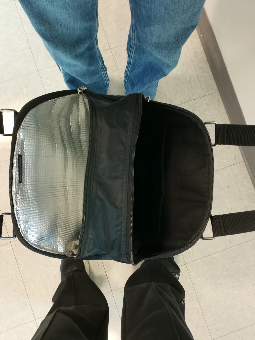 ELLE Black Insulated Cooler Bag - photo 3