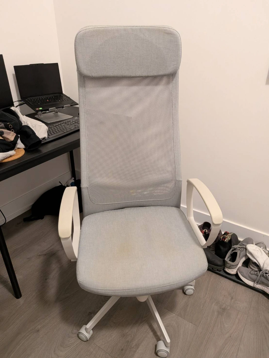 IKEA Markus Office Chair - Light Grey - photo 2
