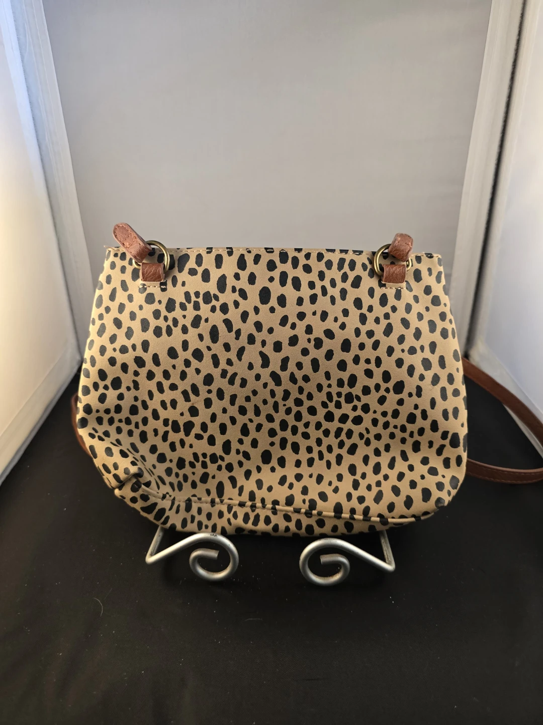 Universal Thread Leopard Print Crossbody Bag