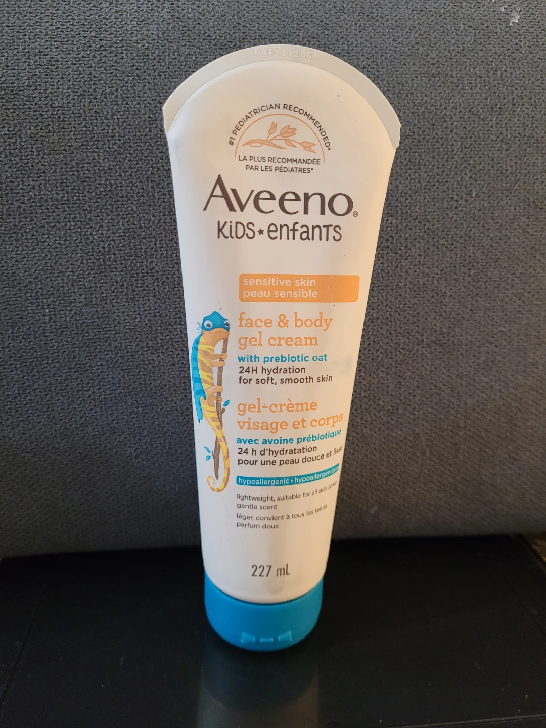 Aveeno Kids Face & Body Gel Cream 227 mL