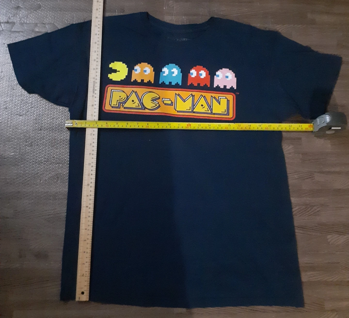 Pac-Man Graphic T-Shirt Large