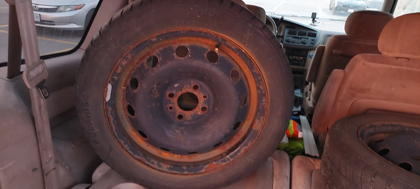 4x100 steel wheels and tires - photo 3