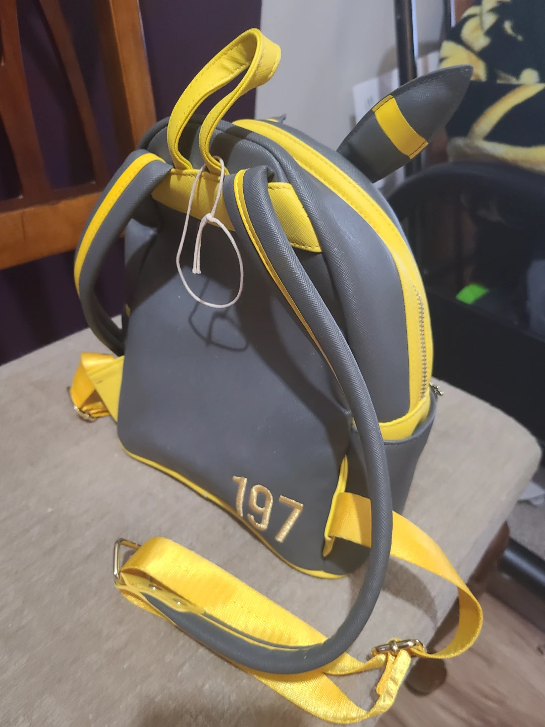 POKÉMON LOUNGEFLY 197 MINI BACKPACK - photo 2