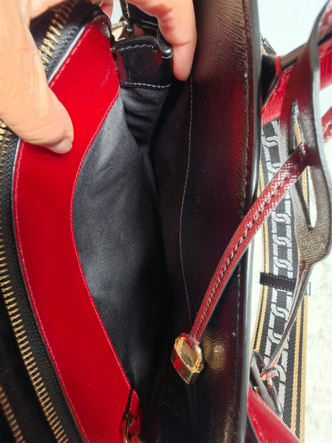 Marc Jacobs Black and Red Tote Bag