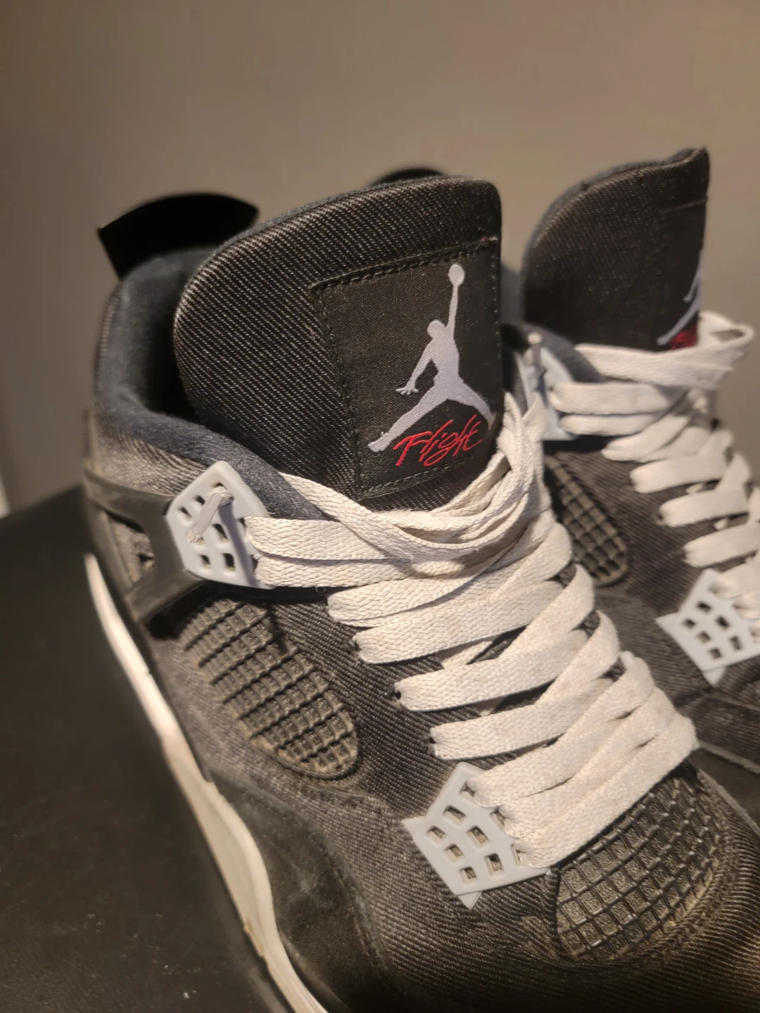Air Jordan 4 Retro Sneakers - photo 2