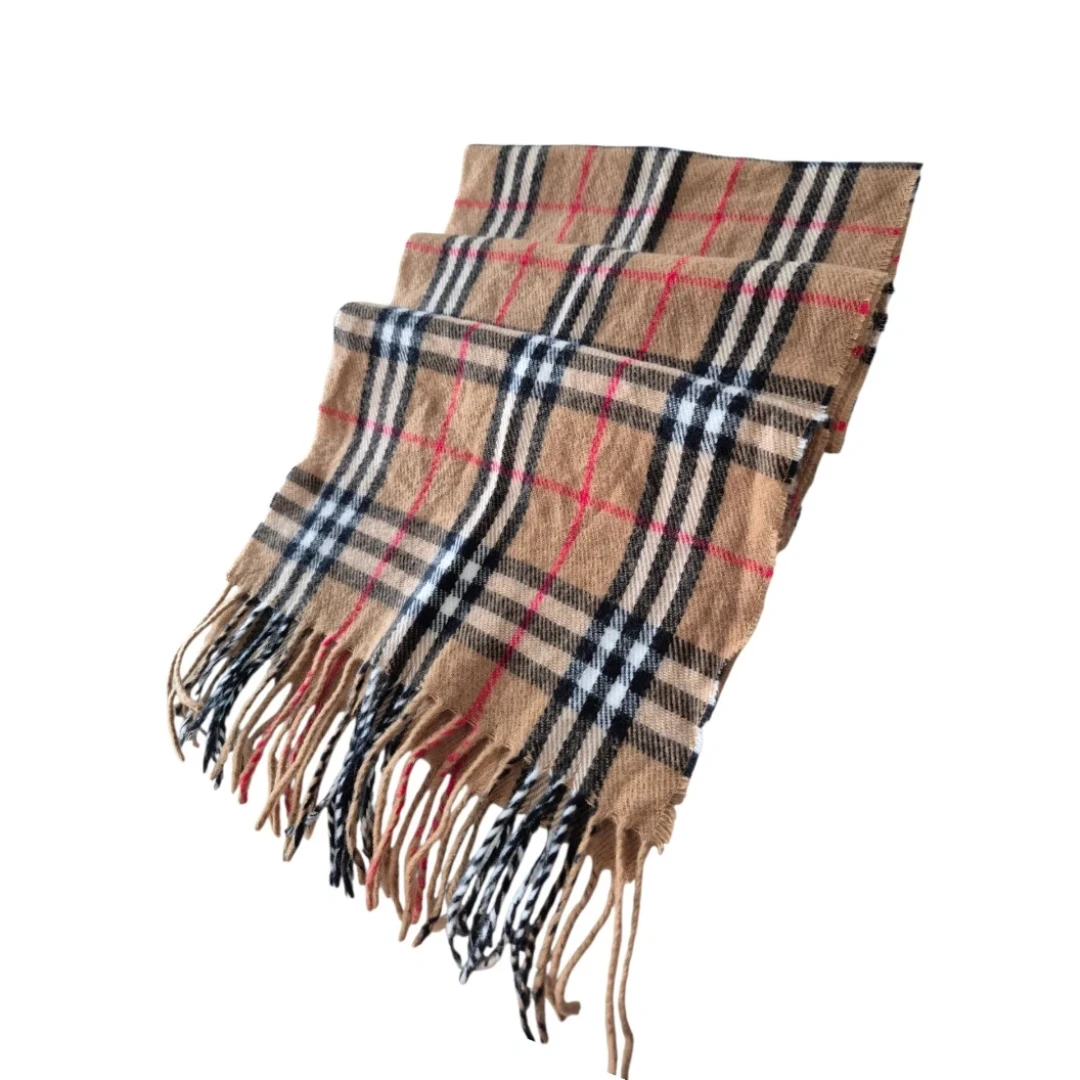 Burberrys Lambswool Nova Check Scarf - photo 3
