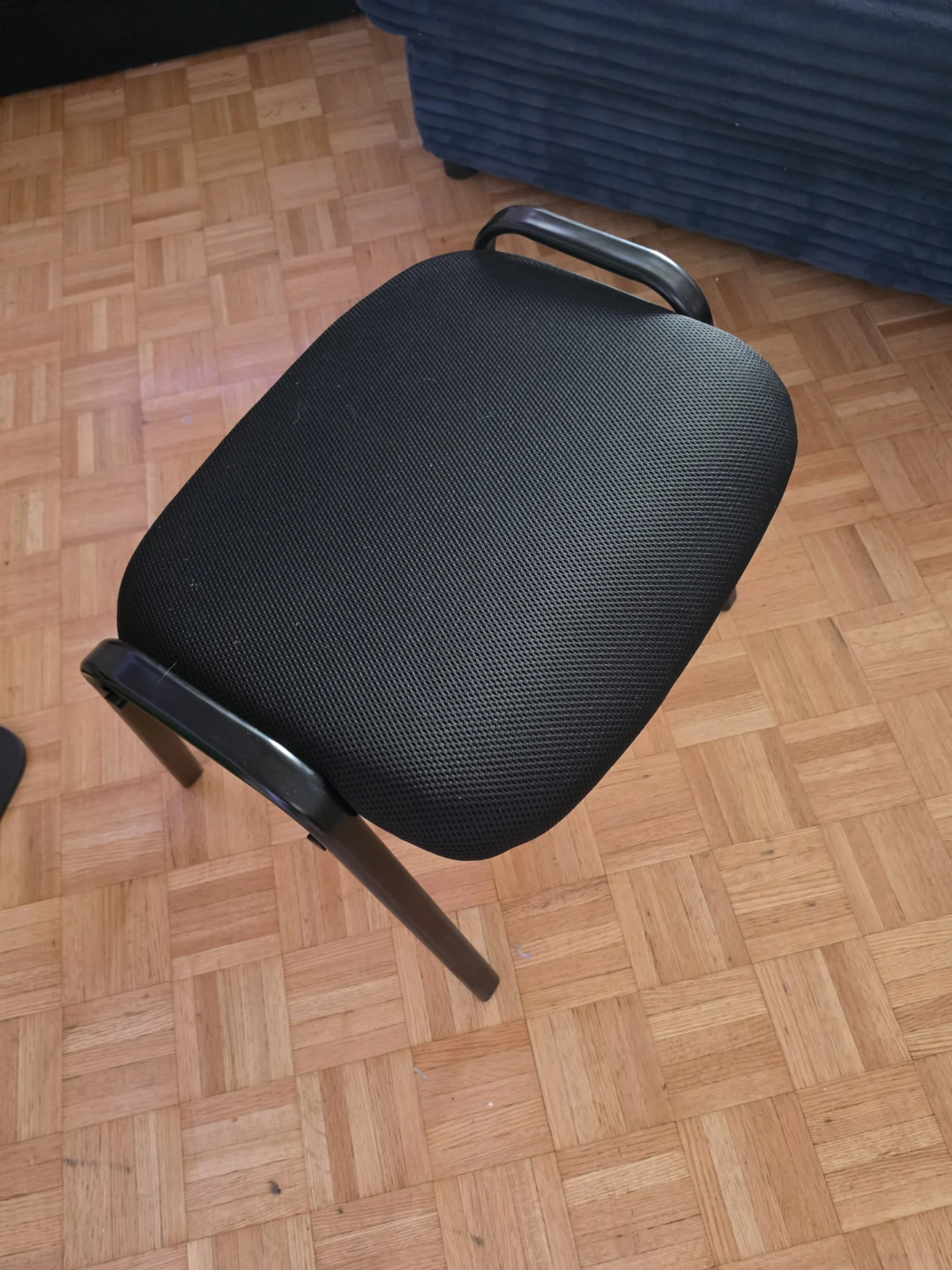 Comfy stool . - photo 2