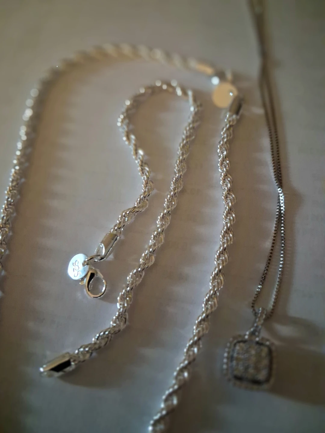 Set of two silver necklaces - photo 4
