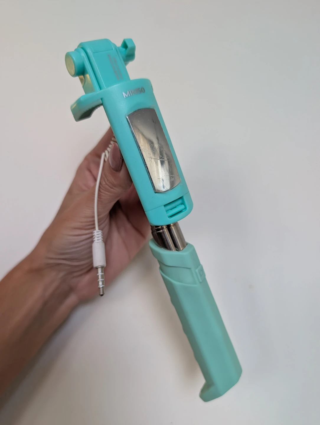 Miniso Wired Selfie Stick