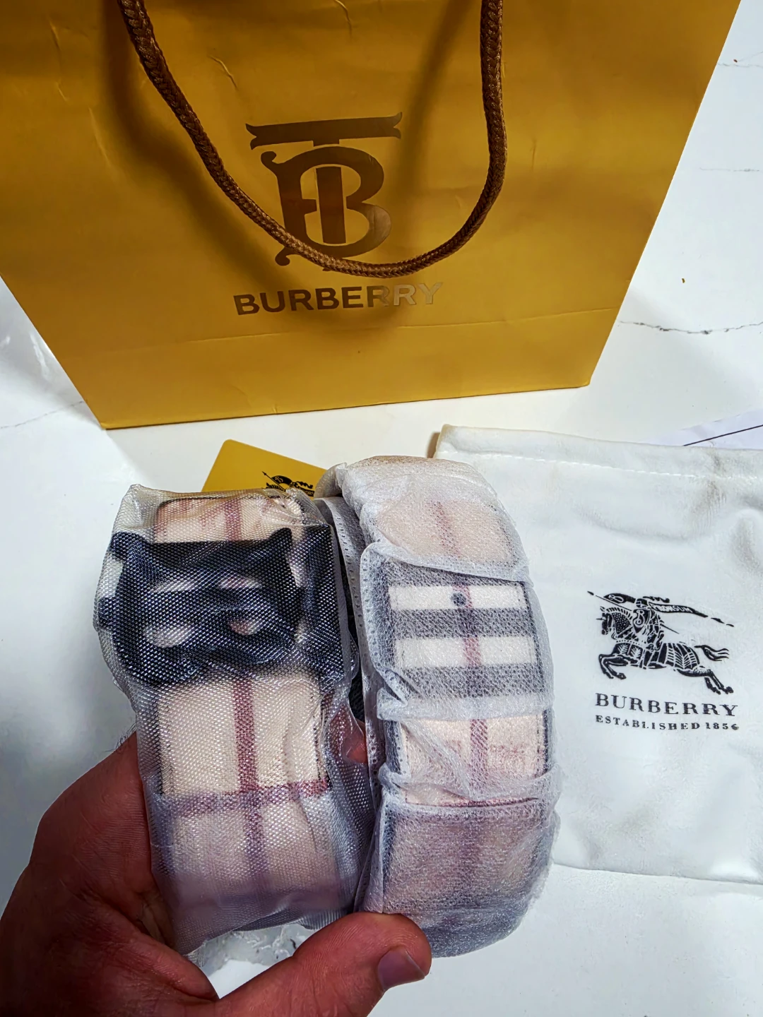 Burberry Reversible Calfskin Belt - photo 3