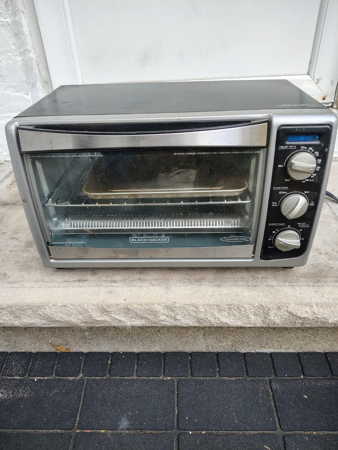Black & Decker Countertop Convection Toaster Oven