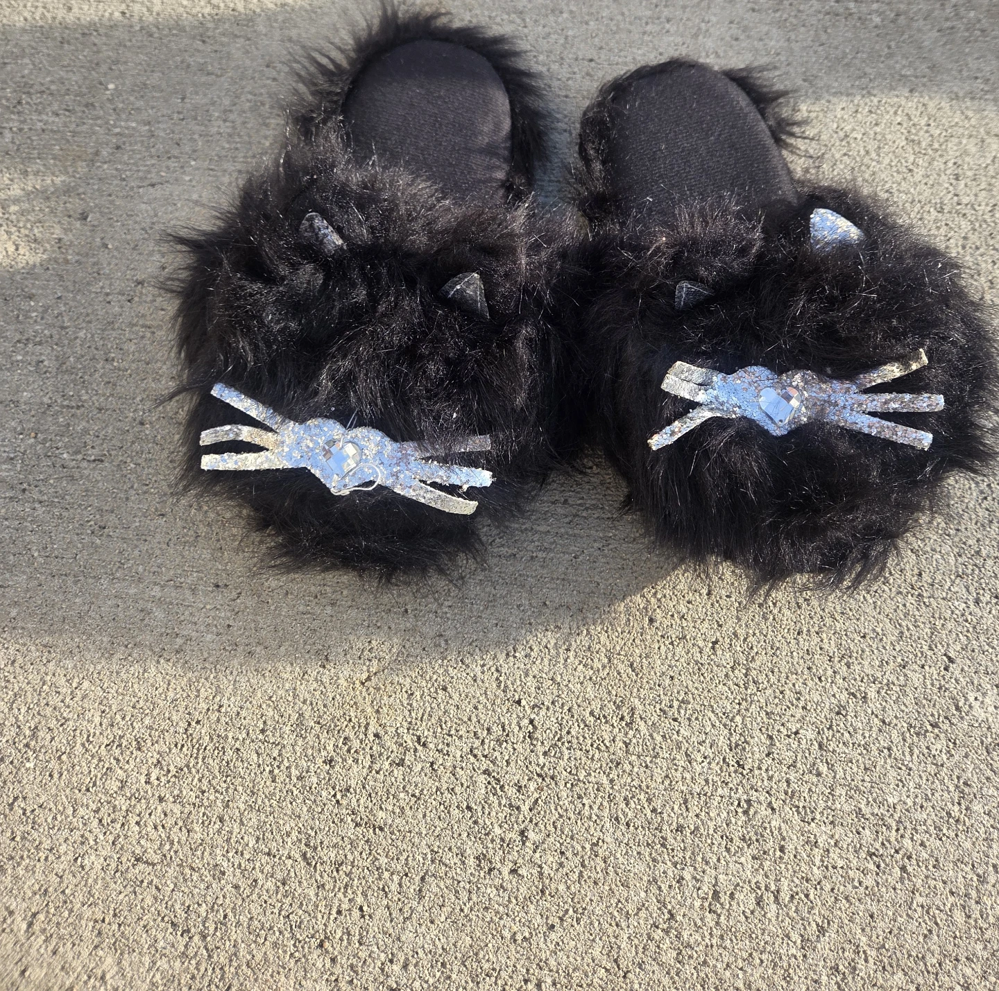 Sole mates Black Cat Slippers Size L - photo 2