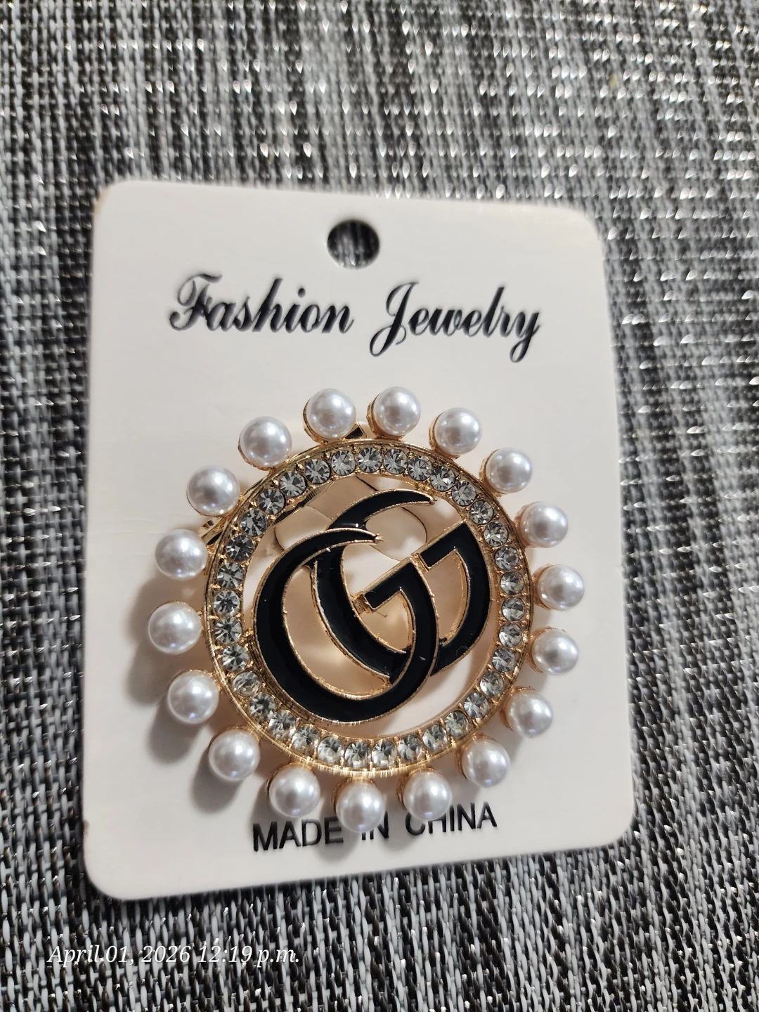 Fashion Jewelry Pearl and Crystal Brooch