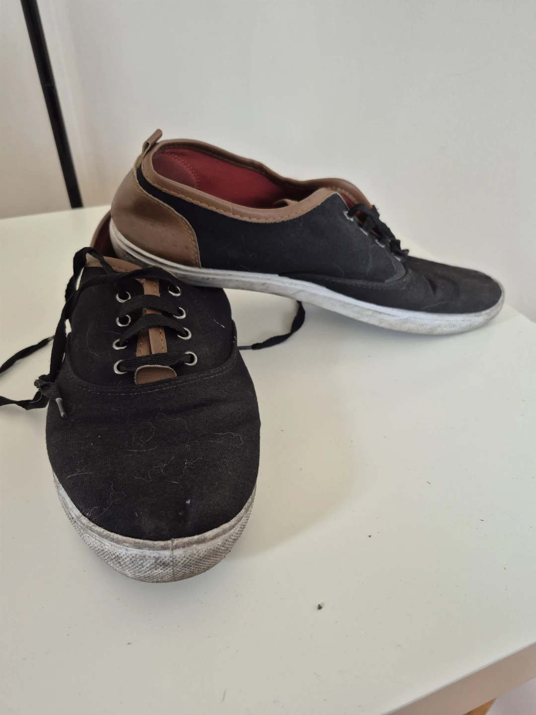 LC Waikiki black sneakers - photo 2